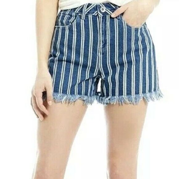 NWT A LOVES A DENIM STRIPE SHORTS - Picture 1 of 4